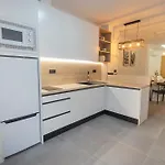 Rentalsevilla Enjoy Nervion شقة