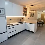 Rentalsevilla Enjoy Nervion شقة *